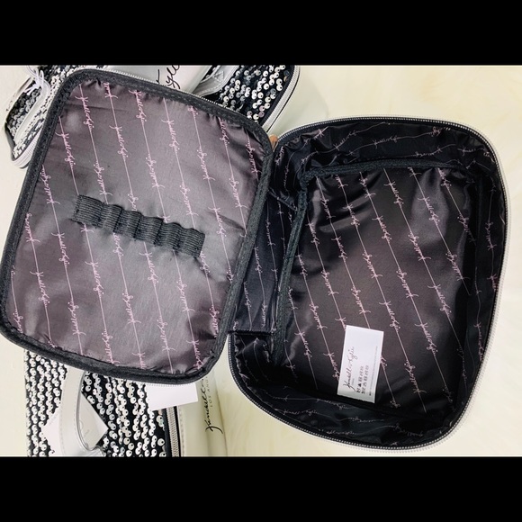 Vanity case - Picture 4 of 5